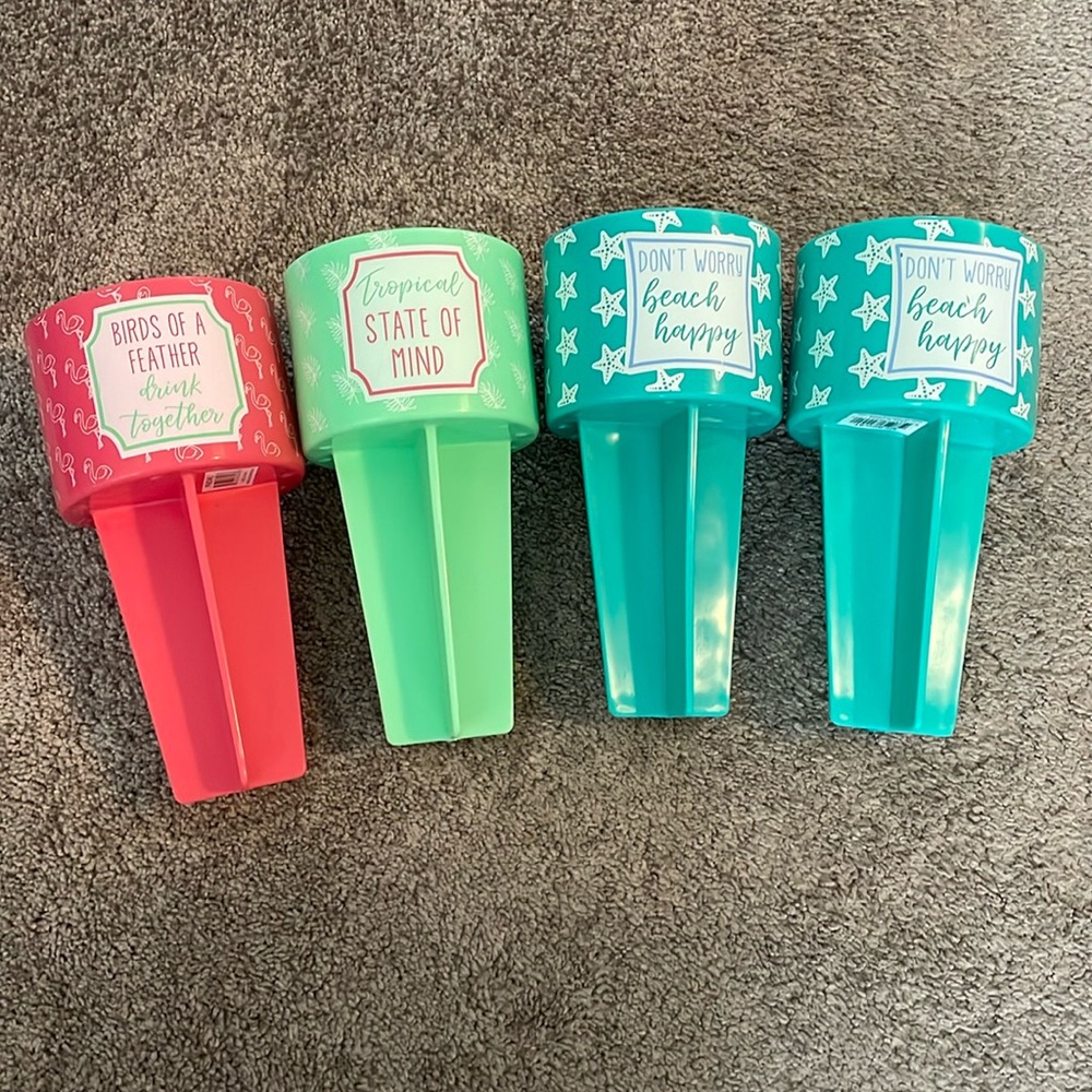 Beach buddy drink holders
